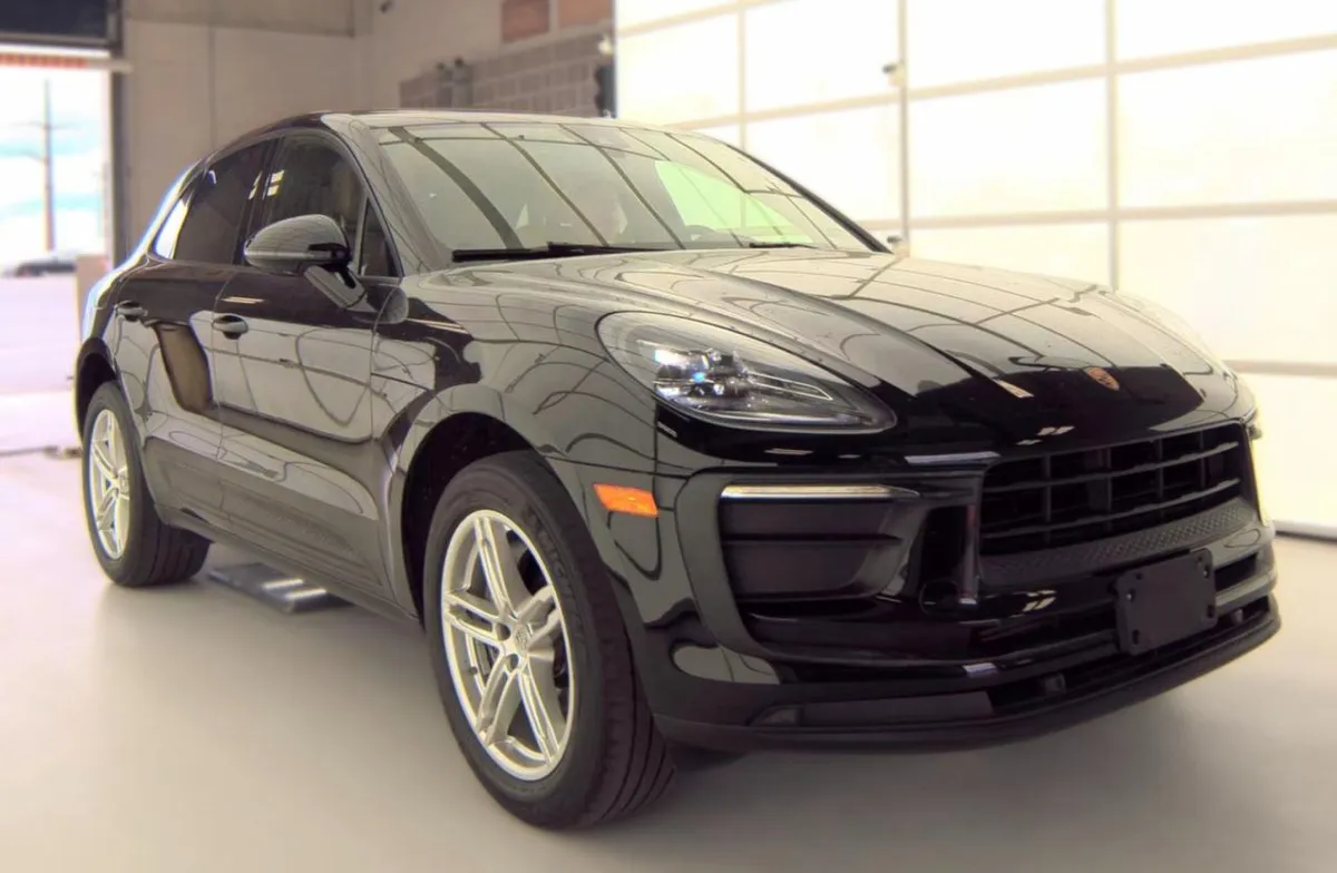 PORSCHE MACAN PREMIUM 2022