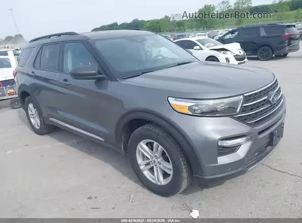 FORD EXPLORER XLT 2023