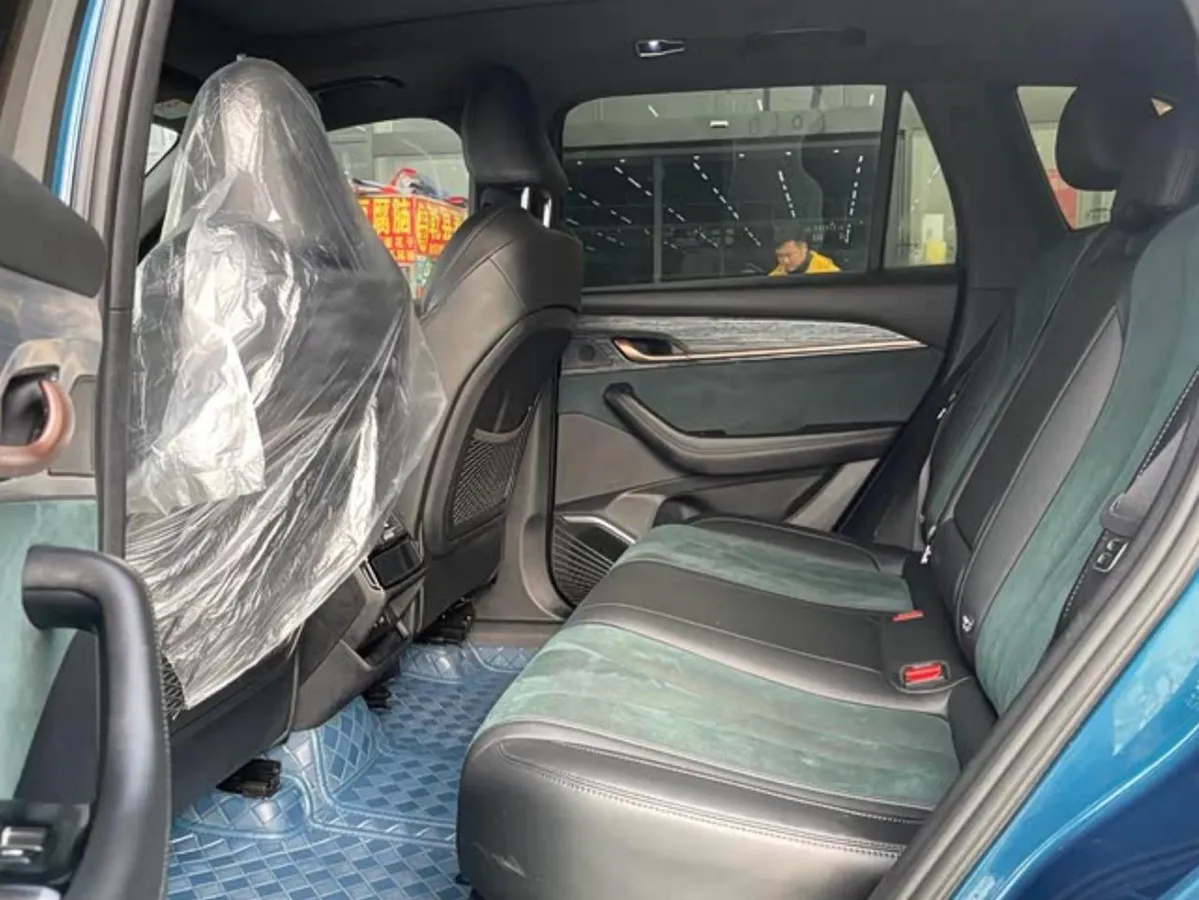 GEELY XINGYUE L 2022
