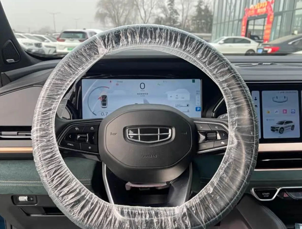 GEELY XINGYUE L 2022
