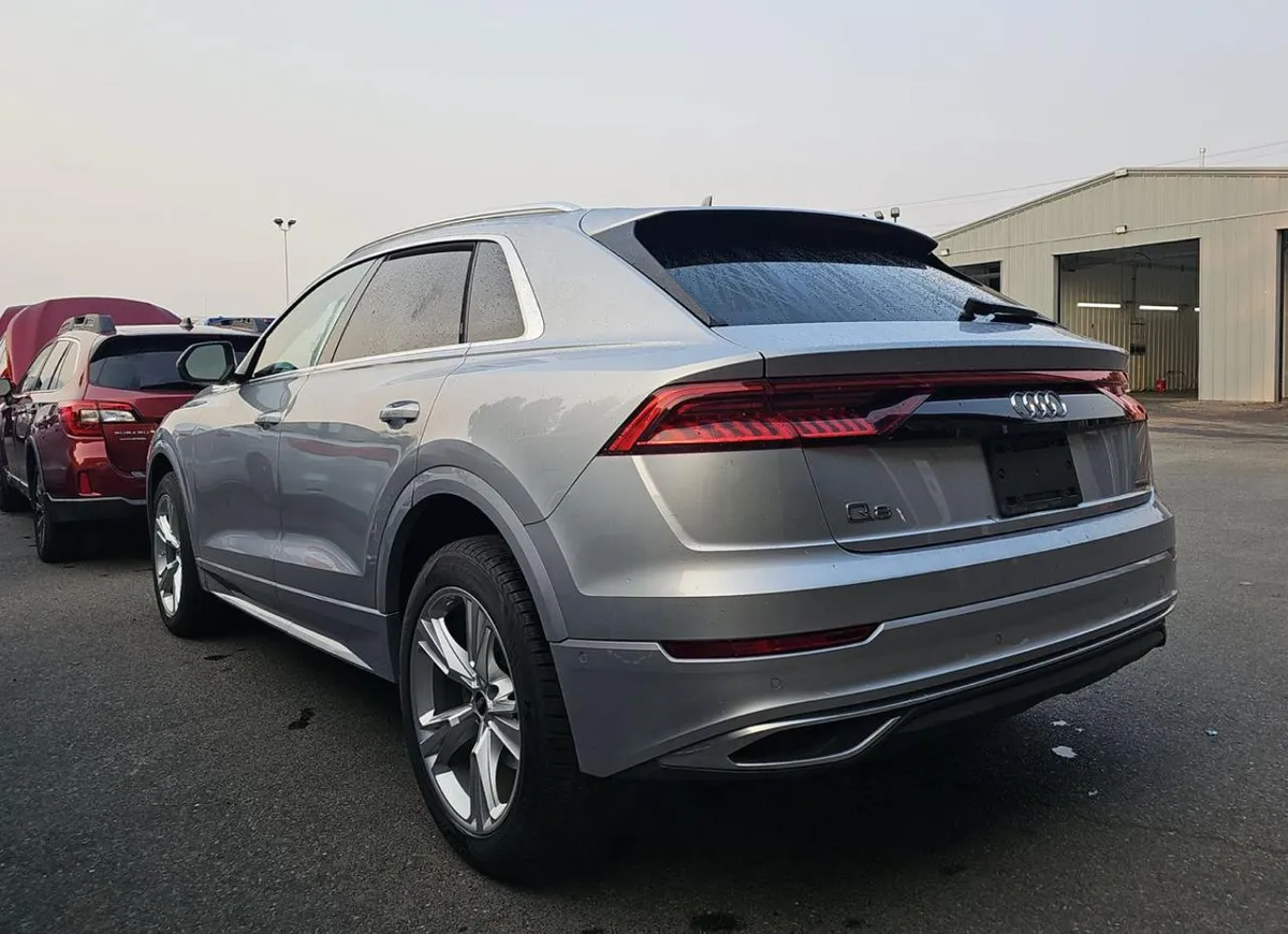 AUDI Q8 PREMIUM 2022