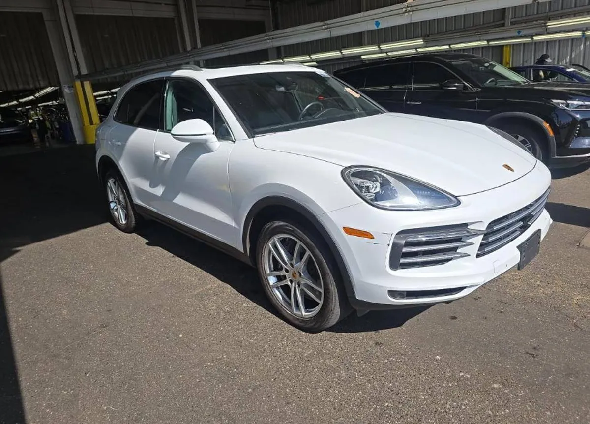 PORSCHE CAYENNE 2022