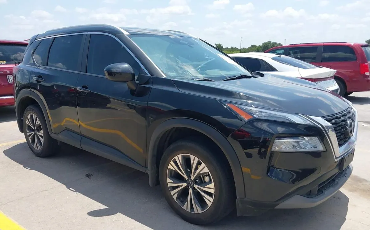 NISSAN ROGUE SV 2023