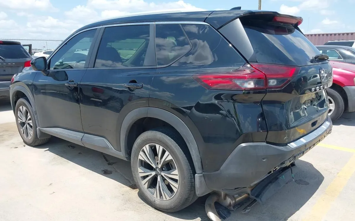 NISSAN ROGUE SV 2023