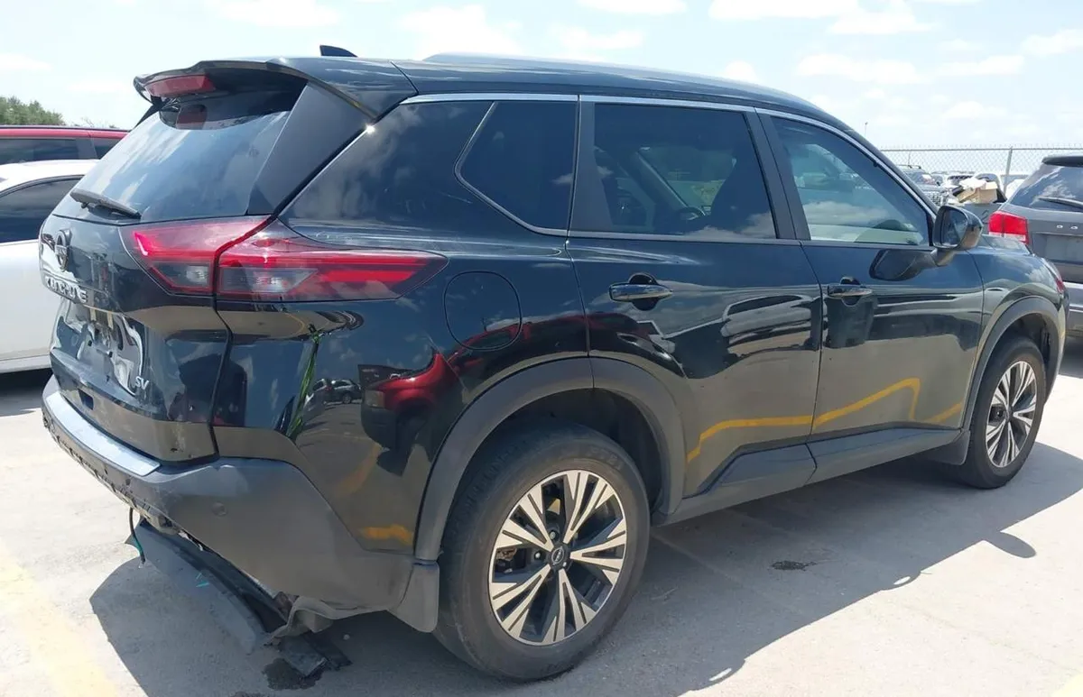 NISSAN ROGUE SV 2023