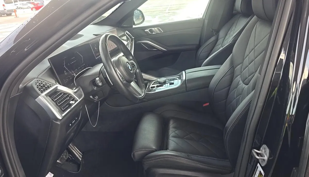 BMW X6 M SPORT PROFESSIONAL PACKAGE (M SPORT ВЫХЛОП M SHADOWLINE LIGHTS СВЕТЯЩАЯСЯ РЕШЕТКА M ТОРМОЗА С КРАС 2024