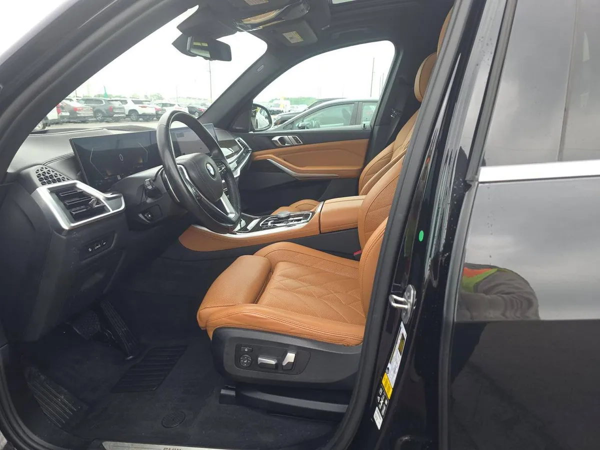 BMW X5 SPORTS ACTIVITY VEHICLE 2024