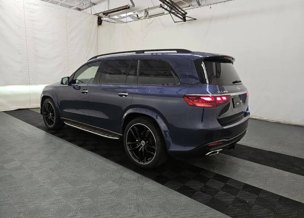 MERCEDES-BENZ GLS 450 2024