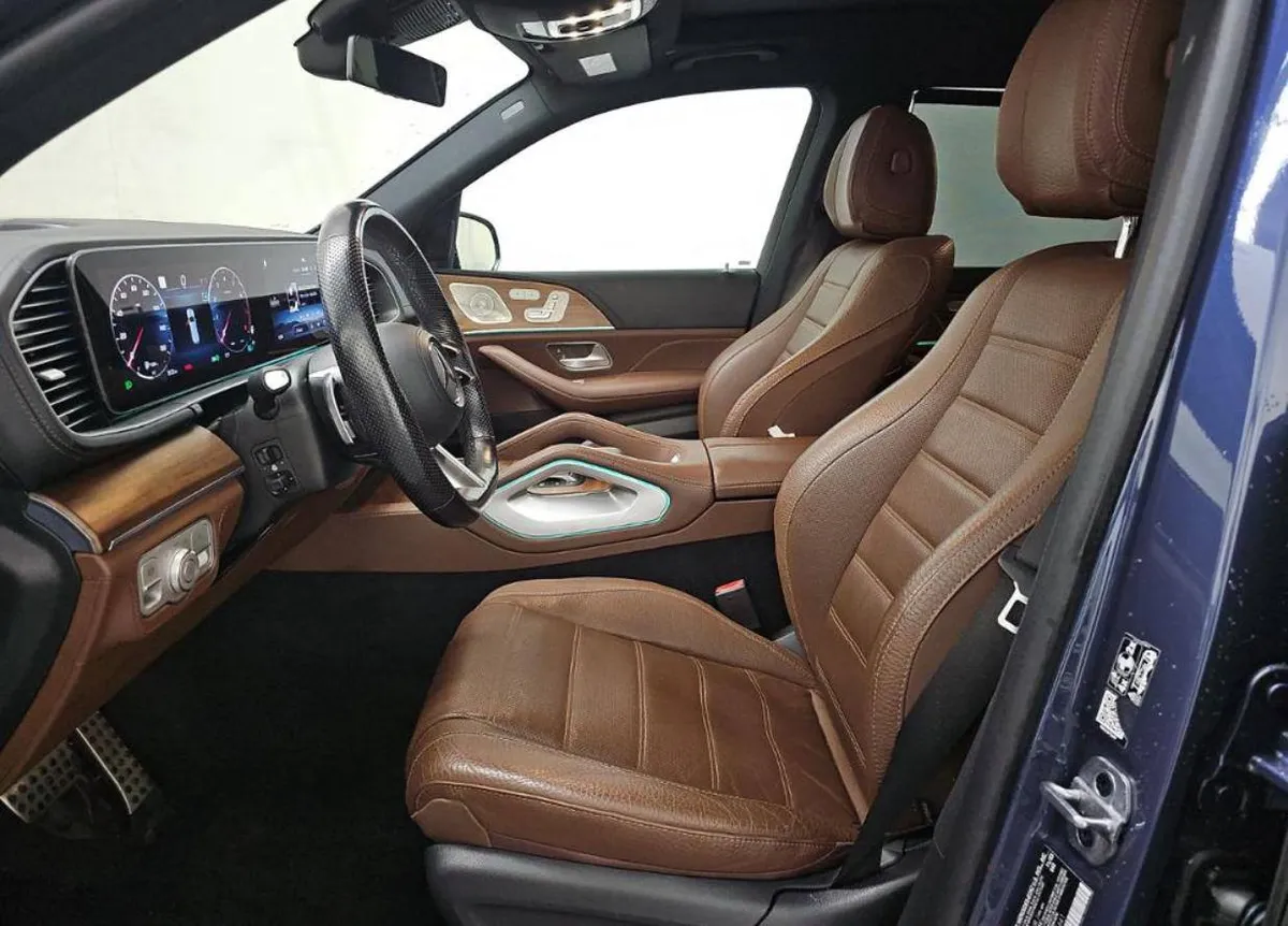 MERCEDES-BENZ GLS 450 2024
