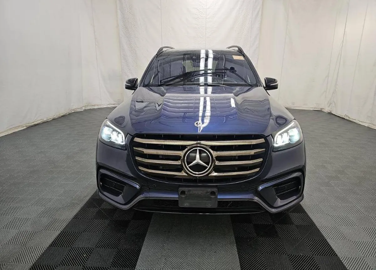 MERCEDES-BENZ GLS 450 2024