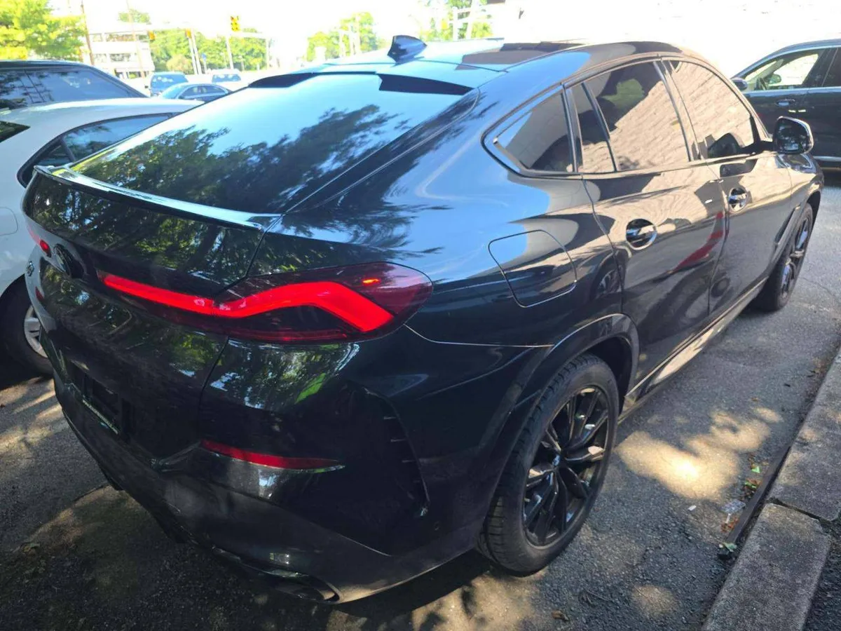 BMW X6 SPORTS ACTIVITY COUPE 2022