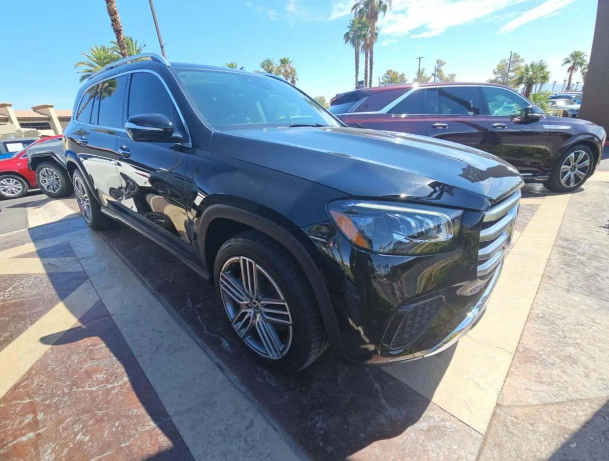 MERCEDES-BENZ GLS 450 2024
