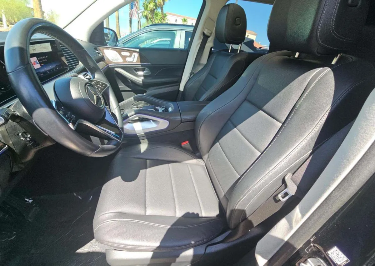 MERCEDES-BENZ GLS 450 2024