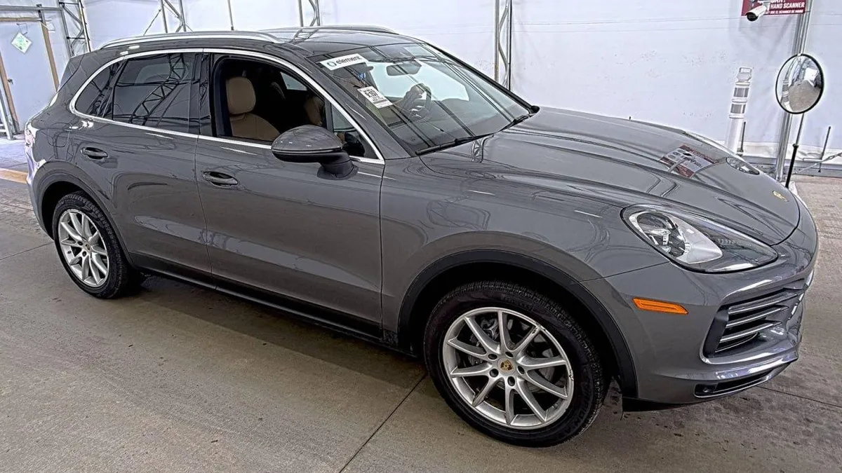 PORSCHE CAYENNE 2019