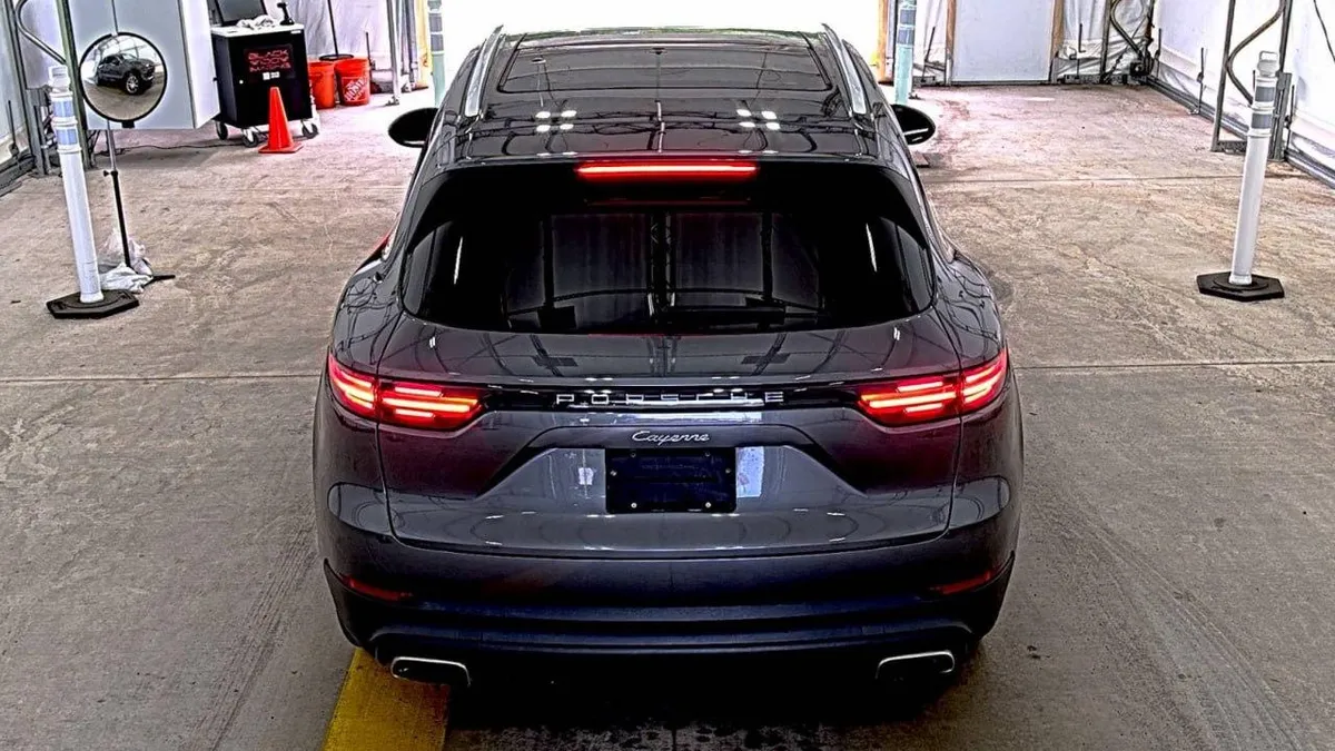 PORSCHE CAYENNE 2019