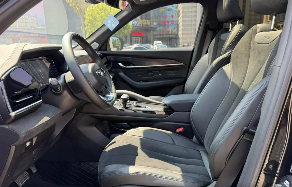 GEELY XINGYUE L 2024