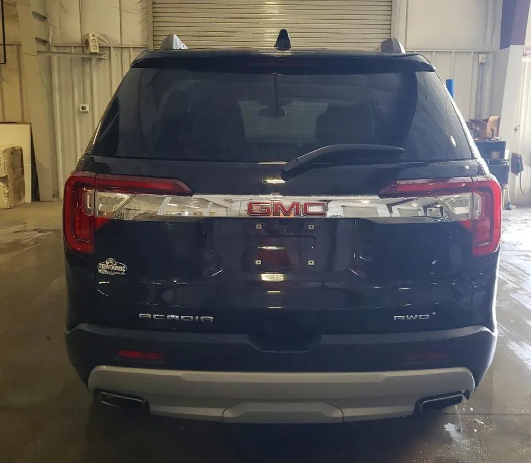 GMC ACADIA SLT 2023