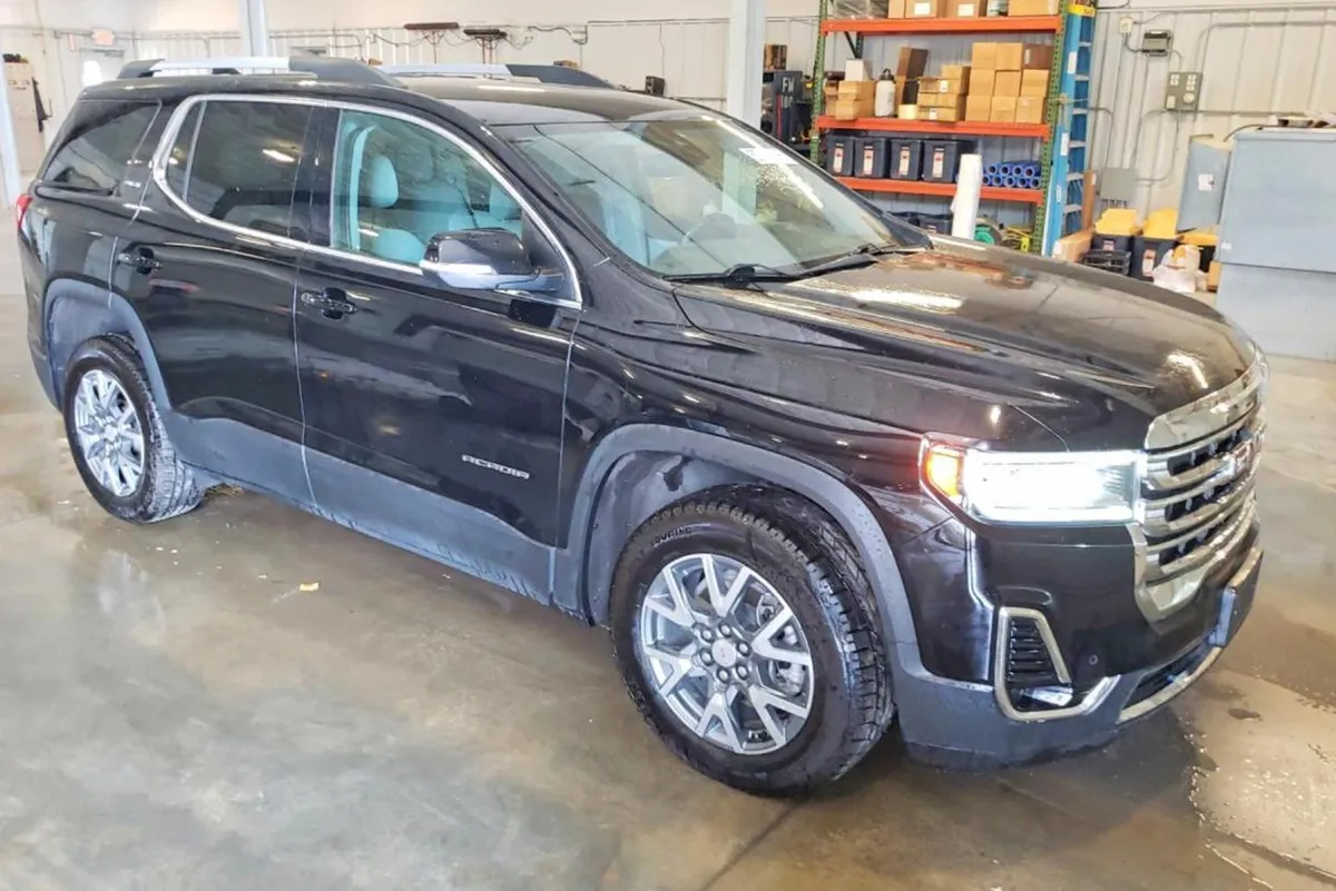 GMC ACADIA SLT 2023