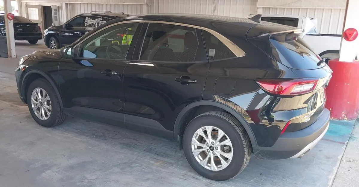 FORD ESCAPE ACTIVE 2023