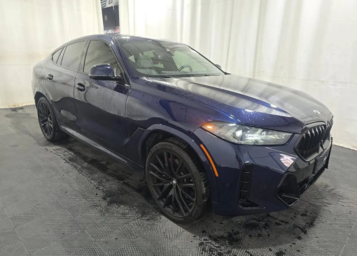 BMW X6 SPORTS ACTIVITY COUPE 2024