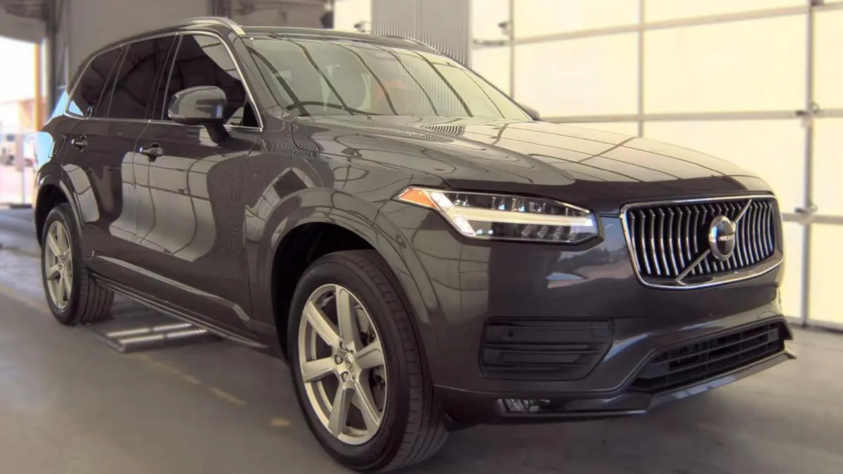 VOLVO XC90 B5 CORE 7-PASSENGER 2023