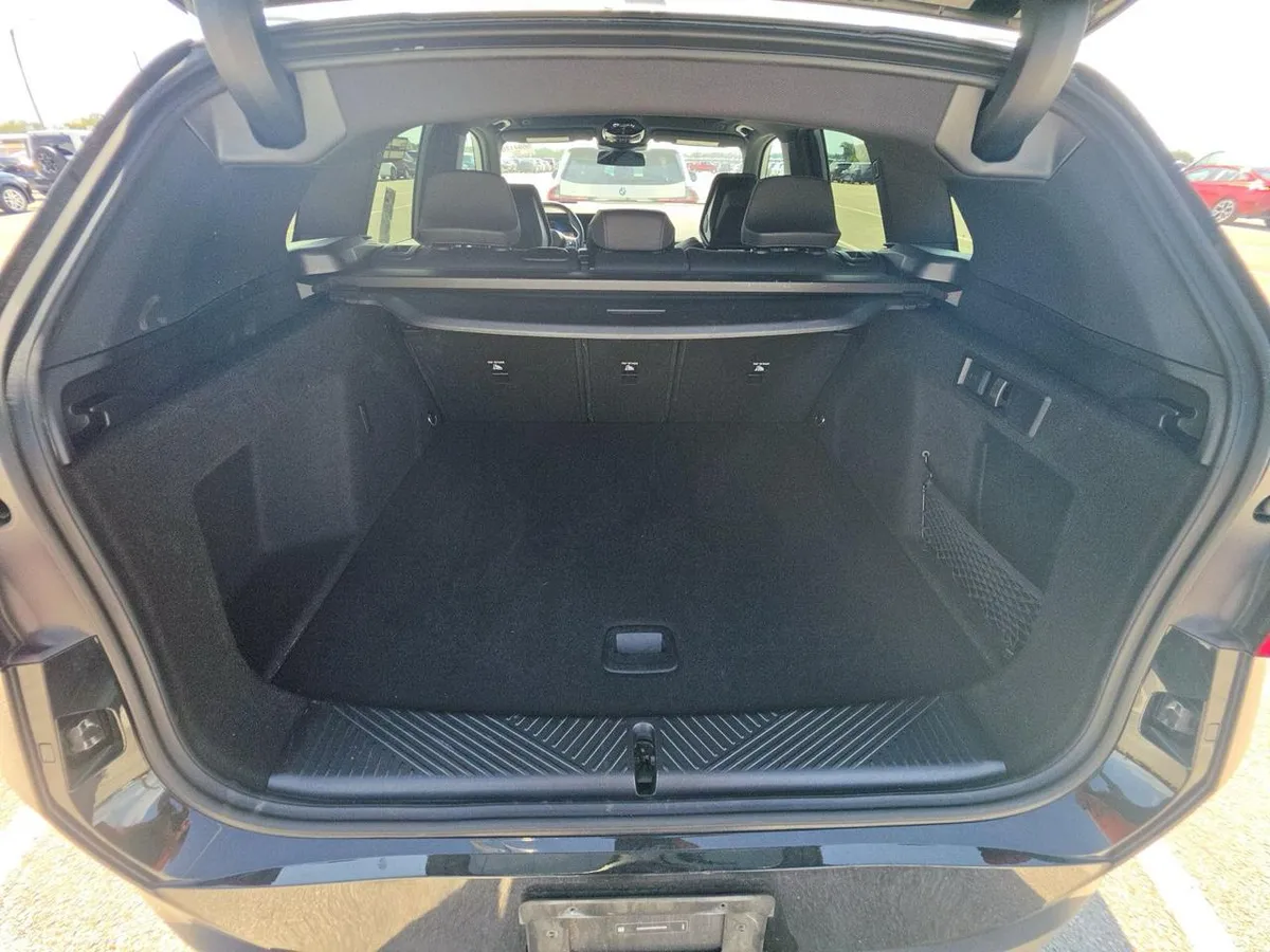 BMW X3 ПАКЕТ ПОМОЩИ ПРИ ПАРКОВКЕ (АВТОПАРКОВКА ОБЗОР 360 НА ОСНОВЕ УЛЬТРАЗВУКА И Т.Д.) 2025