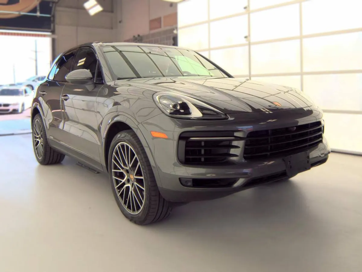 PORSCHE CAYENNE 2023