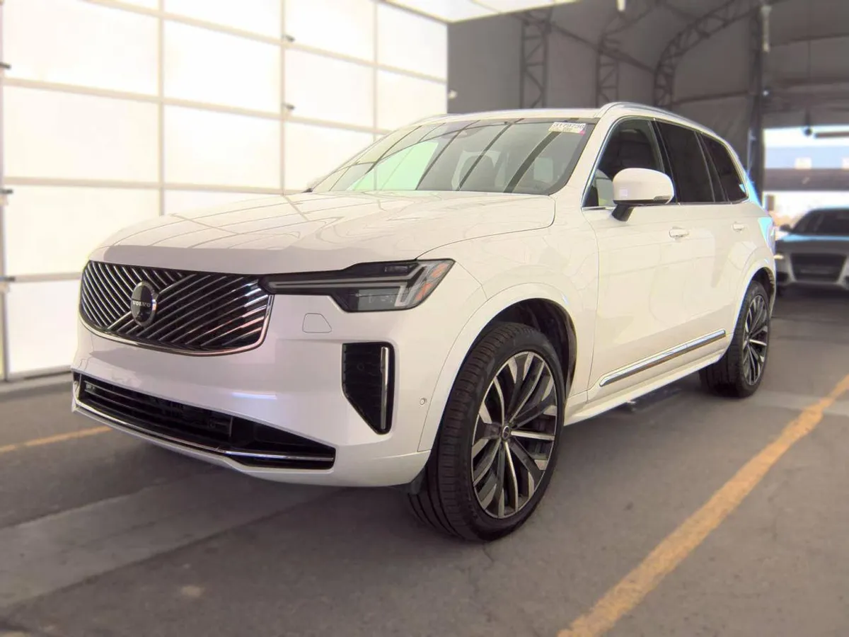 VOLVO XC90 PLUS 7-PASSENGER 2025
