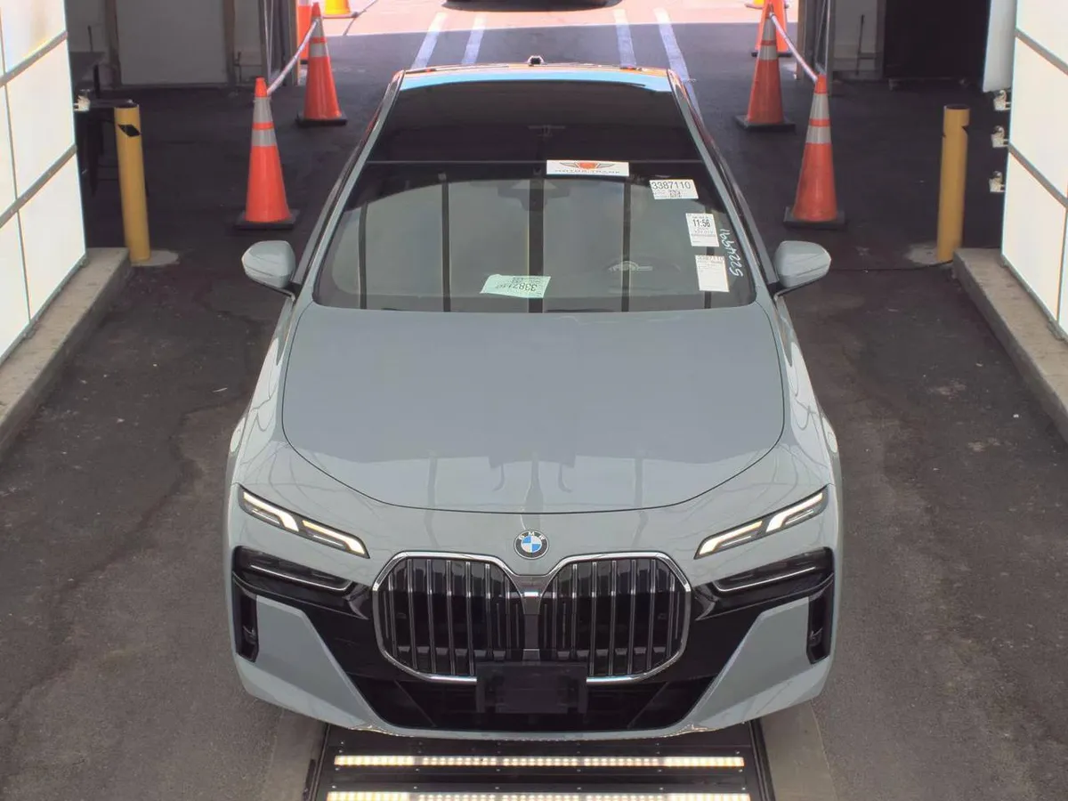 BMW 7 SERIES 740I 2024