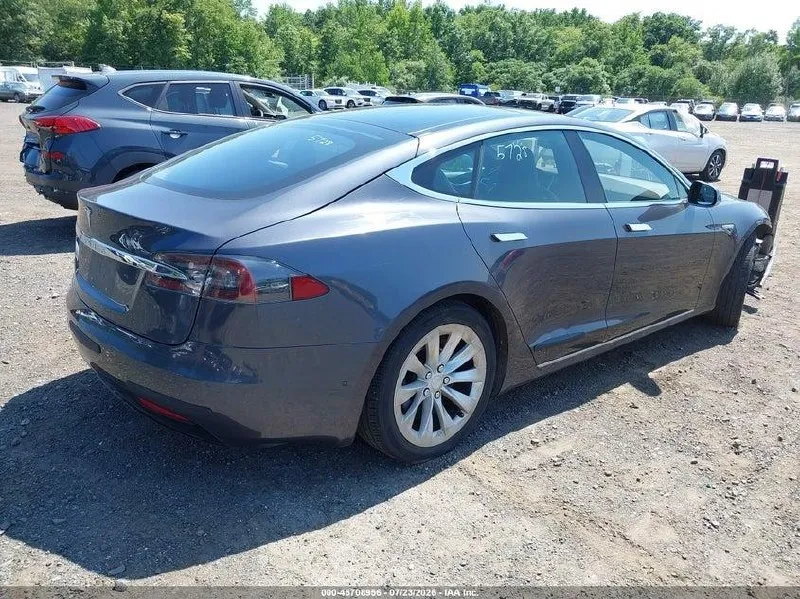 TESLA MODEL S 2016