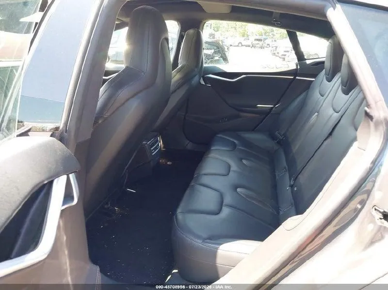 TESLA MODEL S 2016