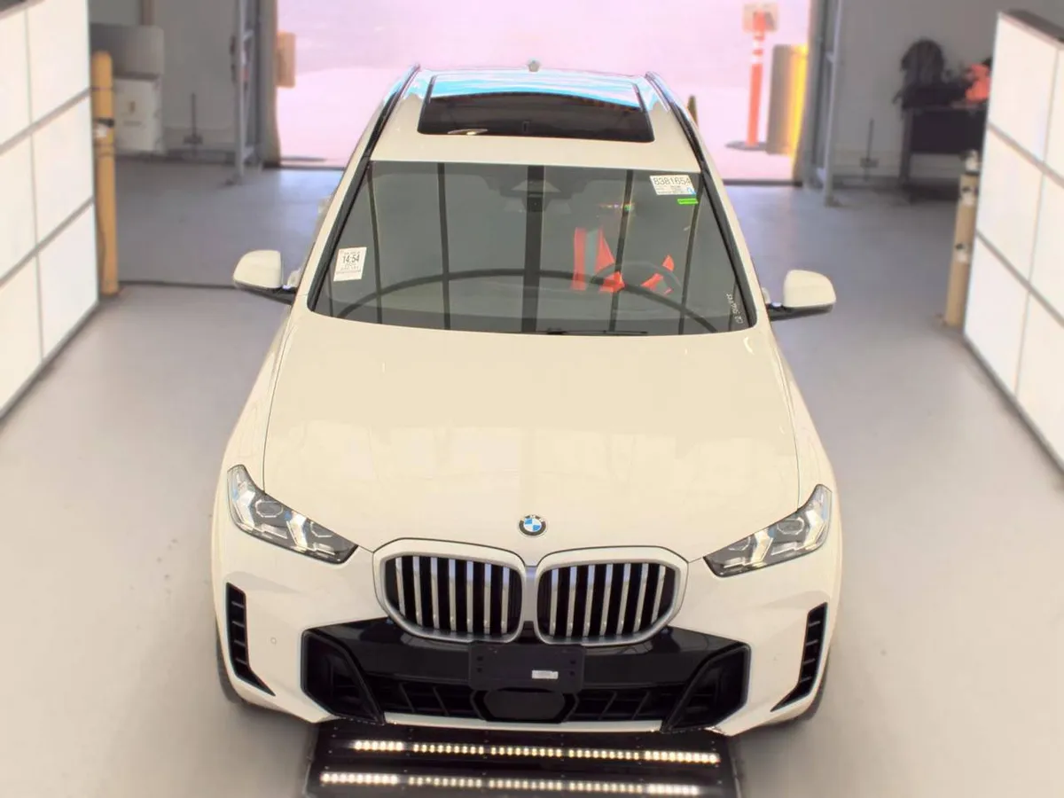 BMW X5 SPORTS ACTIVITY VEHICLE 2024
