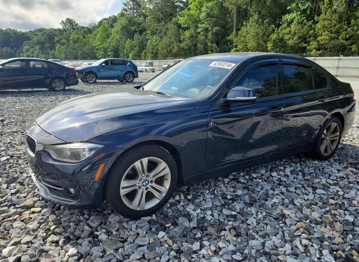 BMW 328 2016