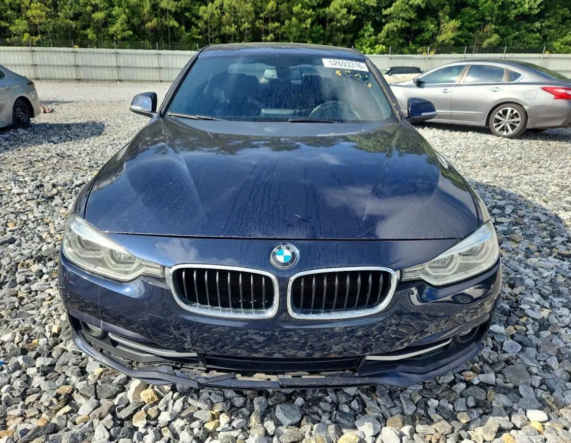 BMW 328 2016