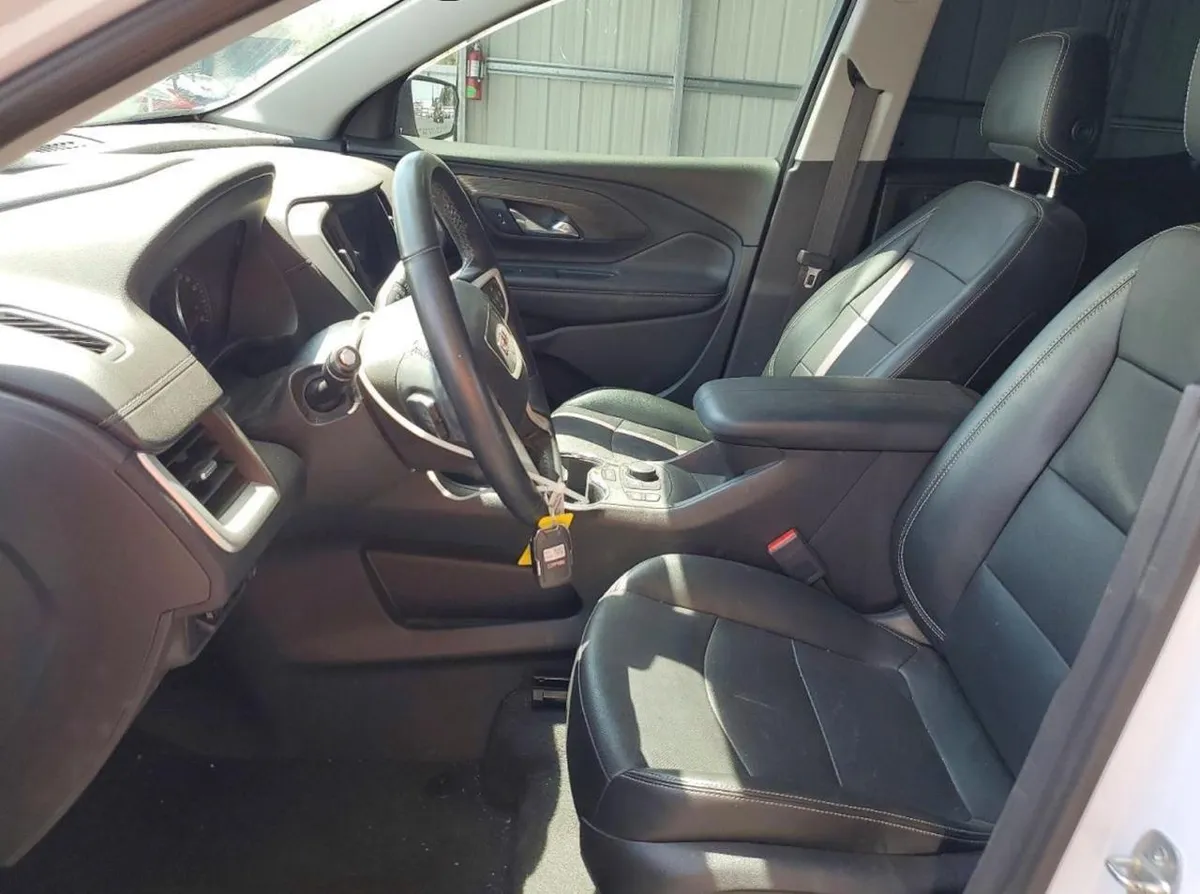 GMC TERRAIN SLT 2023
