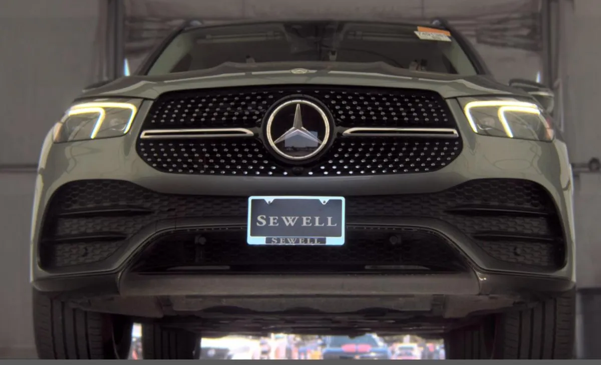 MERCEDES-BENZ GLE AMG LINE (СПОРТИВНЫЙ ОБВЕС 20 AMG ДИСКИ С ЧЕРНЫМИ АКЦЕНТАМИ) DRIVER ASSISTANCE PACKAGE PLUS (АДАПТИВ 2023