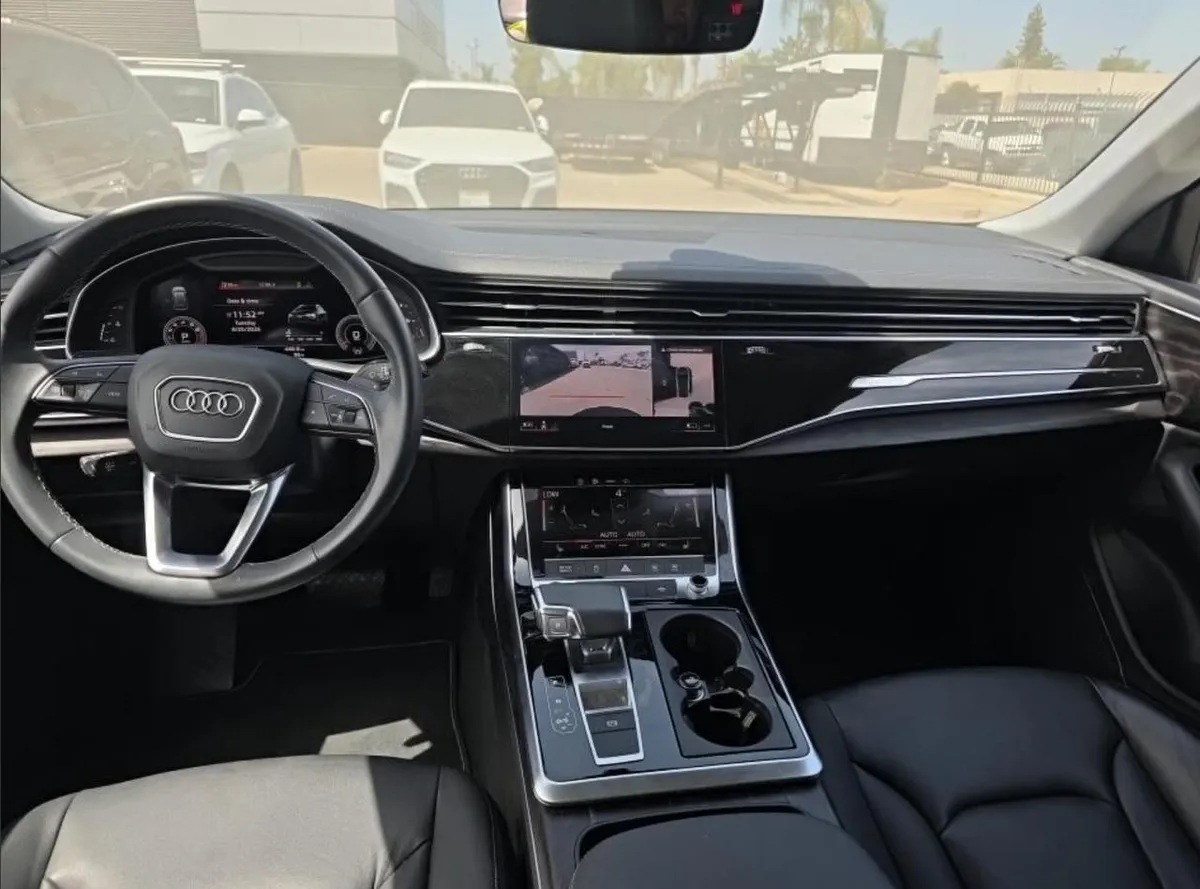 AUDI Q8 PREMIUM 2023