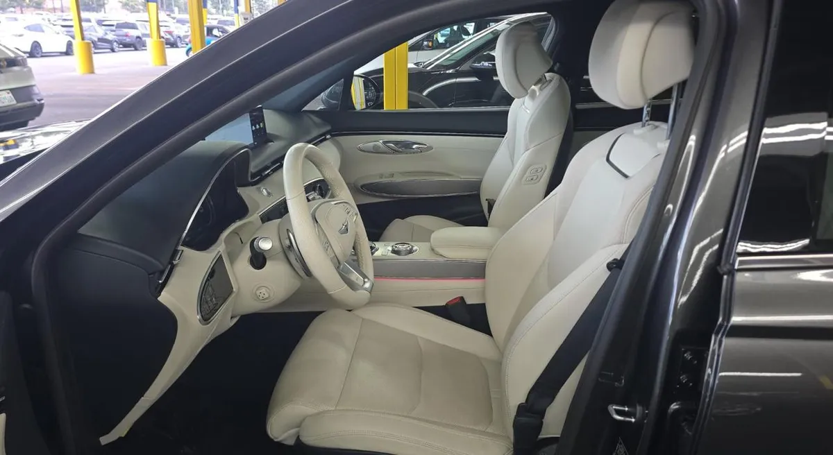 GENESIS ELECTRIFIED GV70 ADVANCED 2024