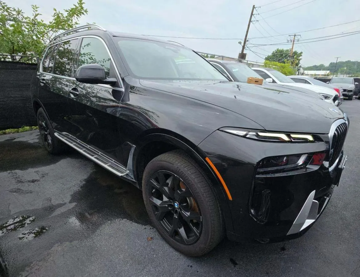 BMW X7 EXECUTIVE PACKAGE (МАССАЖ ПЕРЕДНИХ СИДЕНИЙ МЯГКОЕ ЗАКРЫВАНИЕ ДВЕРЕЙ СТЕКЛЯННЫЕ ЭЛЕМЕНТЫ УПРАВЛЕНИЯ H 2024