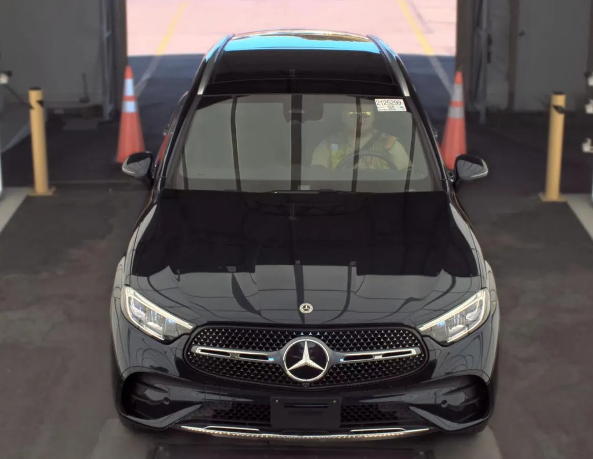 MERCEDES-BENZ GLC 300 2024