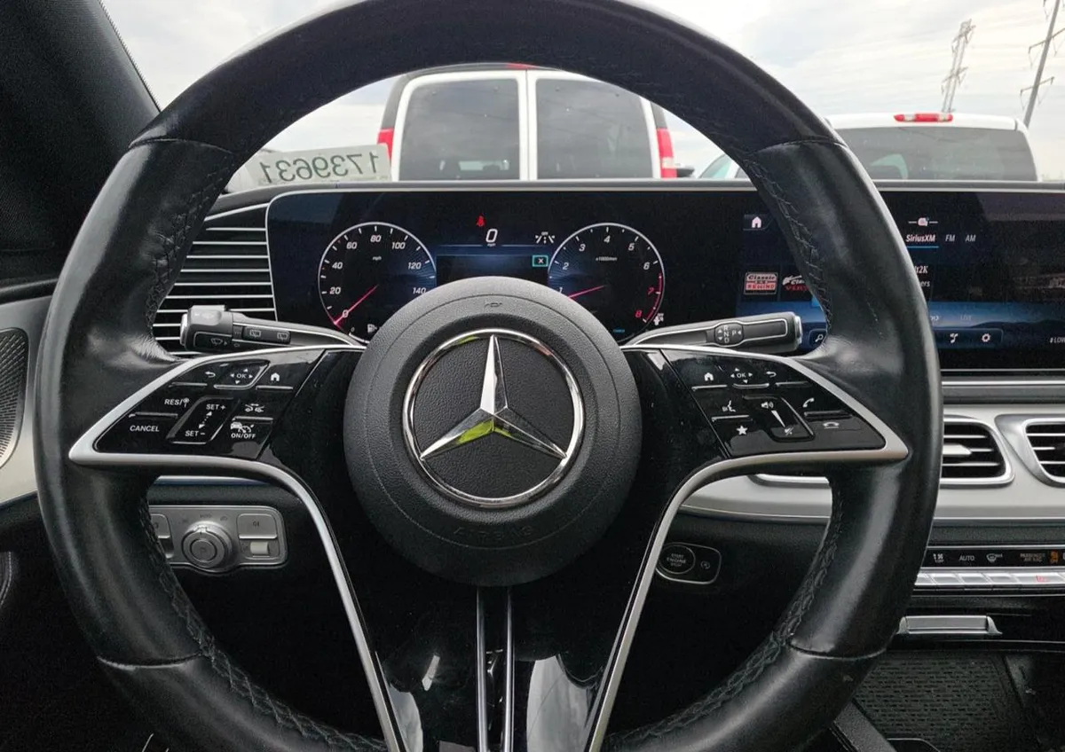 MERCEDES-BENZ GLS 450 2024