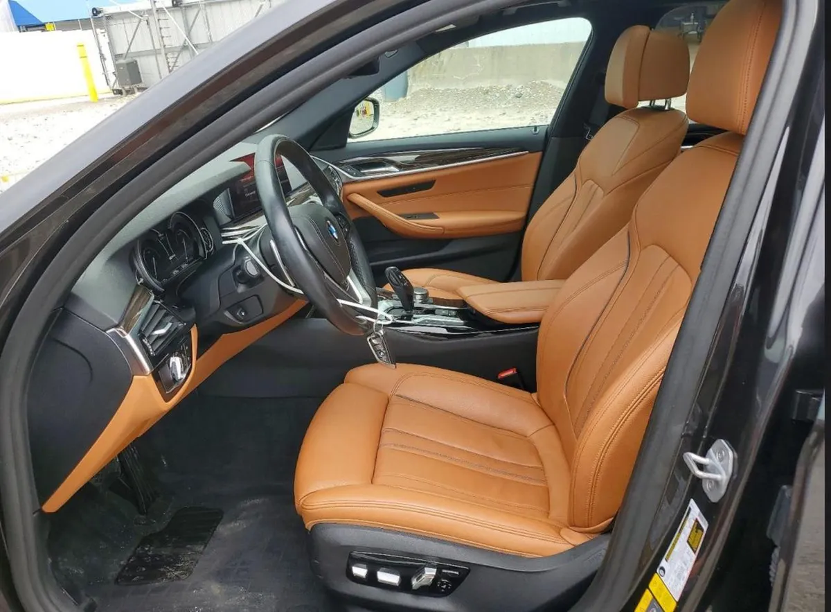BMW 5 SERIES 2019