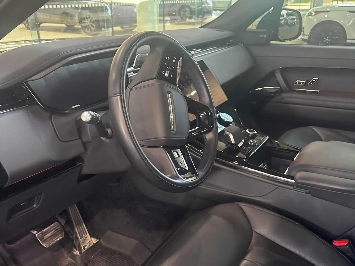 LAND ROVER RANGE ROVER SPORT SE 2023