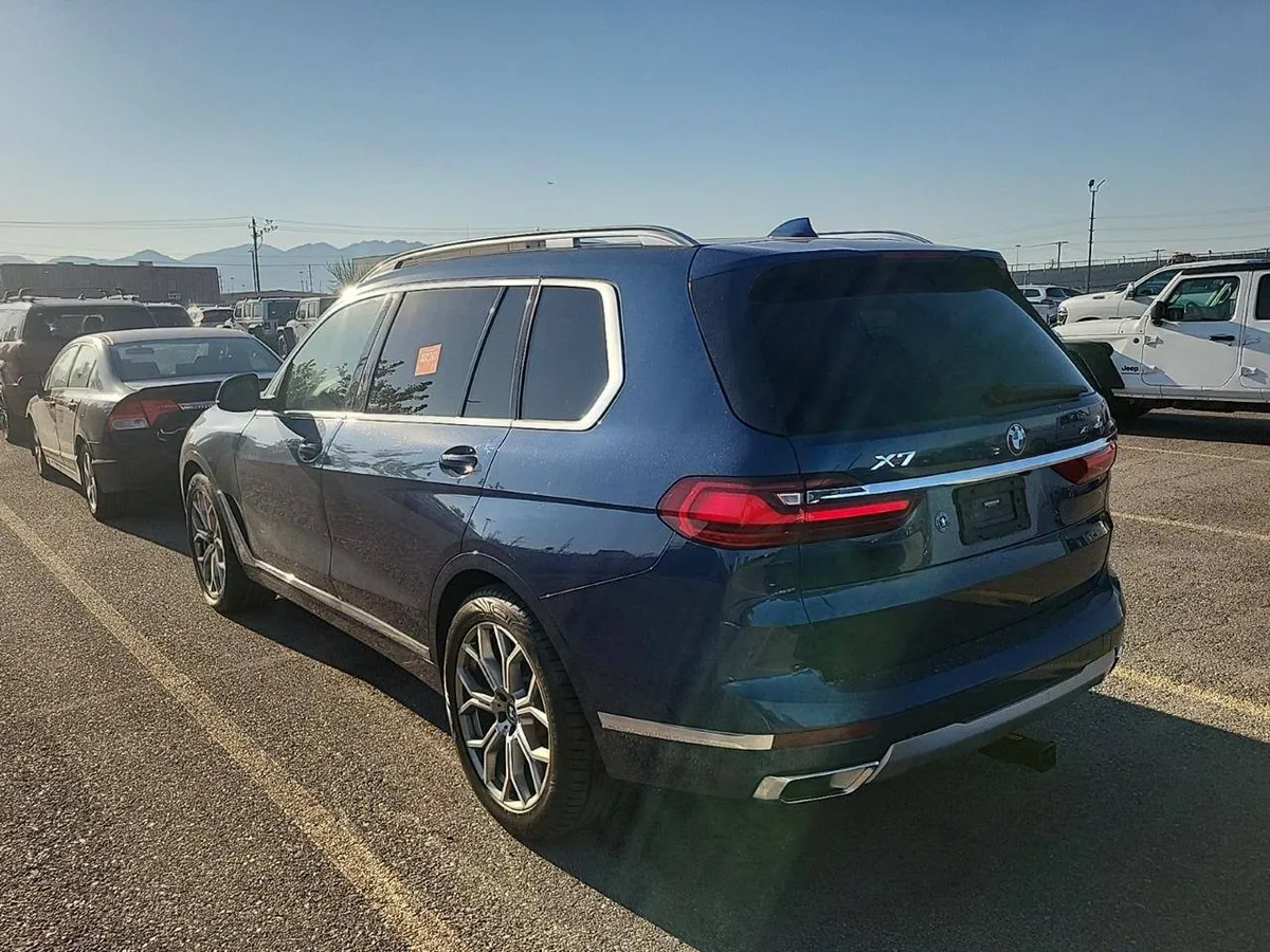 BMW X7 SPORTS ACTIVITY VEHICLE 2022