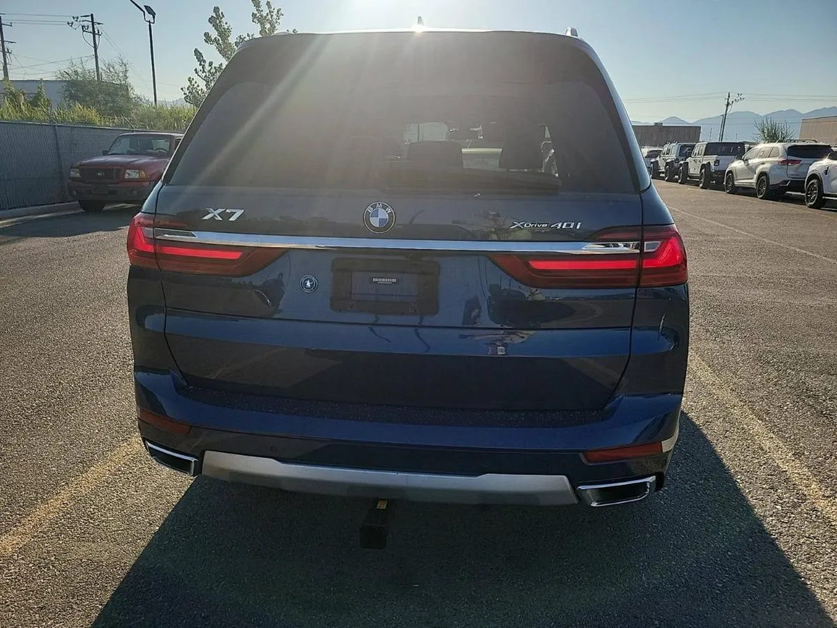 BMW X7 SPORTS ACTIVITY VEHICLE 2022