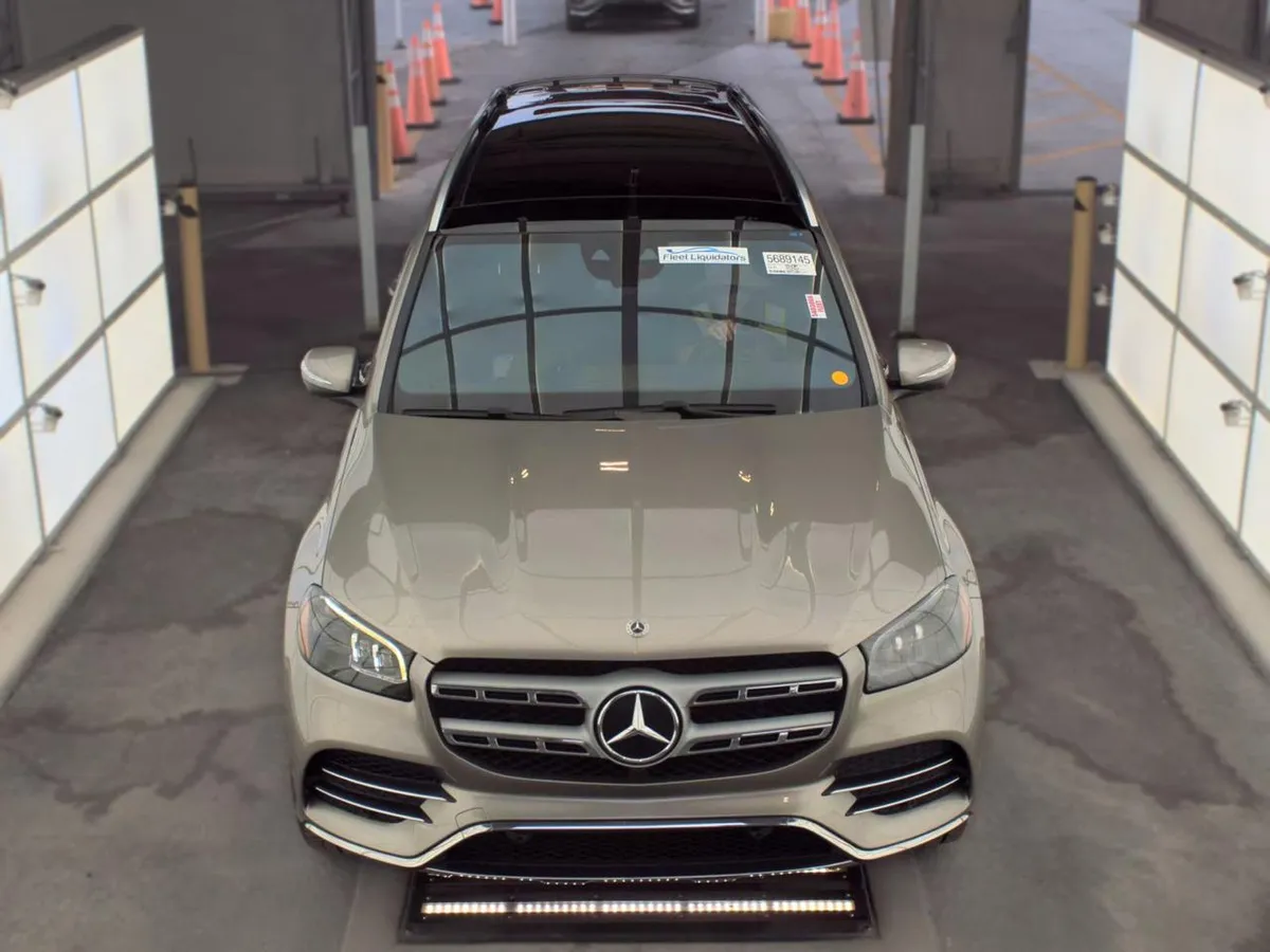 MERCEDES-BENZ GLS AMG LINE (СПОРТИВНЫЙ ОБВЕС 22 AMG ДИСКИ СПОРТИВНЫЕ ПЕДАЛИ ПЕРФОРИРОВАННЫЕ ТОРМОЗНЫЕ ДИСКИ) WARMTH & 2023