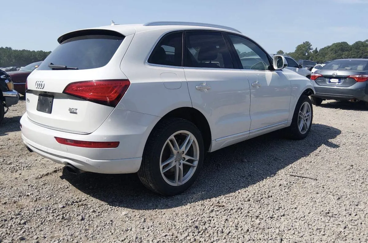 AUDI Q5 PREMIUM КОМФОРТ И СТИЛЬ 2017
