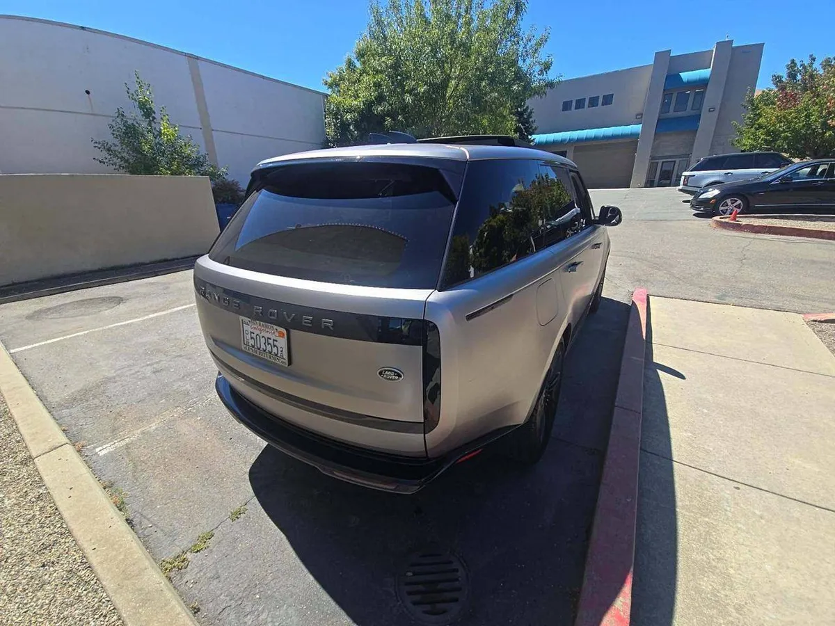 LAND ROVER ROVER RANGE ROVER SE 2023