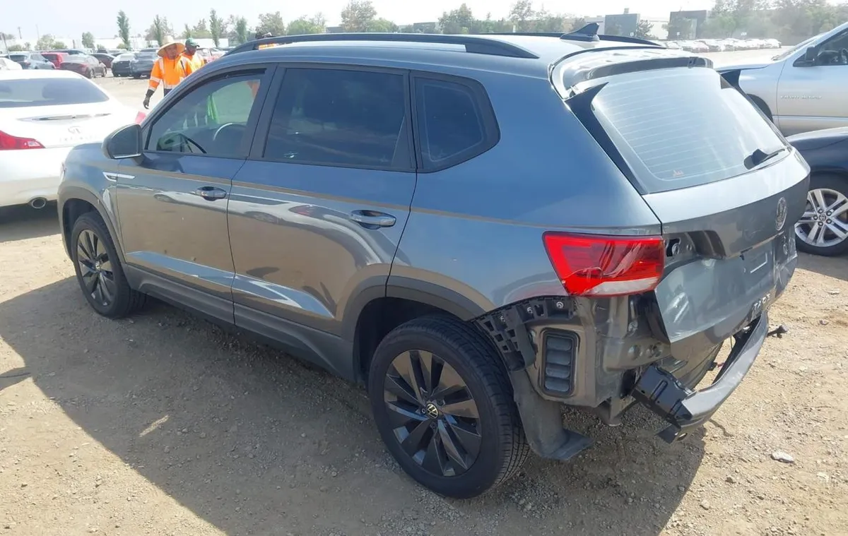 VOLKSWAGEN TAOS S 2022