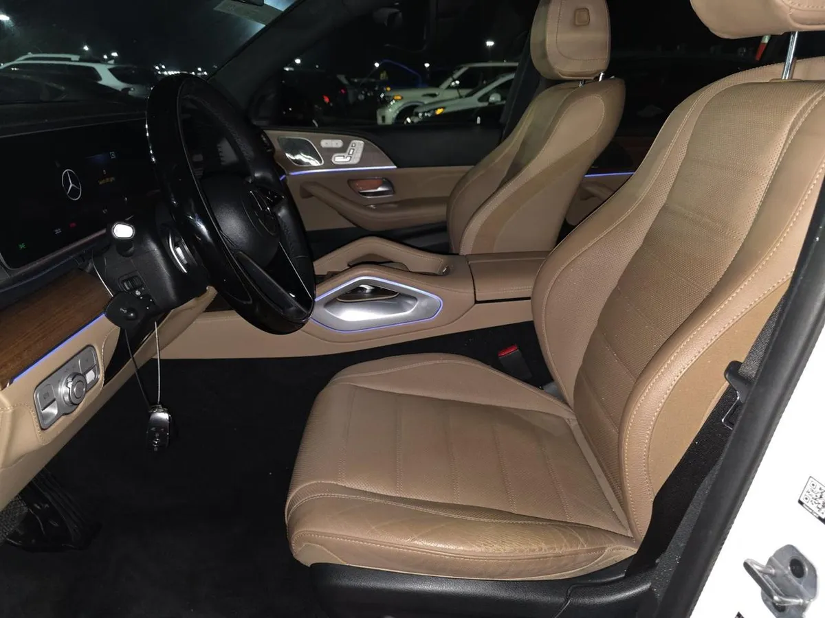 MERCEDES-BENZ GLE AMG LINE (СПОРТИВНЫЙ ОБВЕС ПЕРФОРИРОВАННЫЕ ТОРМОЗНЫЕ ДИСКИ 21 AMG MULTISPOKE ДИСКИ) DRIVER ASSISTANC 2024